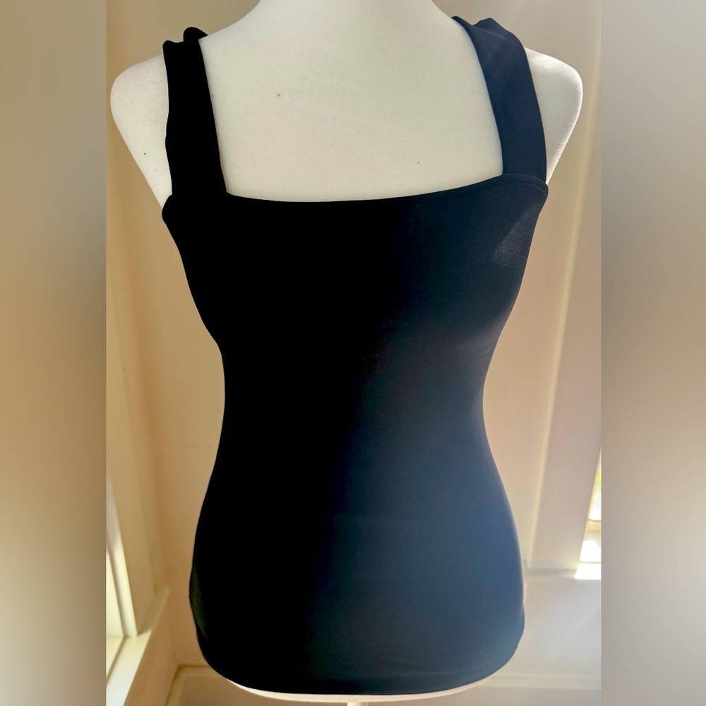 NWT Show Me Your Mumu Black Stretch Tank. Size Small